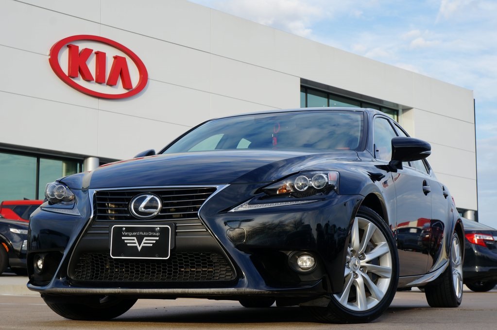 2016 Lexus IS 300